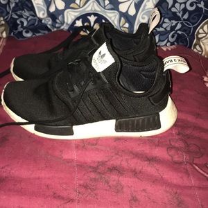 NMD R1